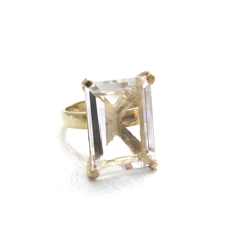 Elegant Gold Rings-Lucent Quartz Ring