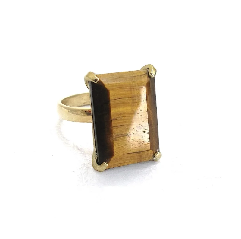 Modern Wedding Ring Sets-Lucent Tiger's Eye Ring