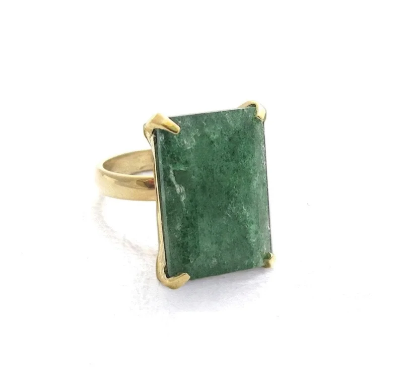 Unique Diamond Wedding Bands-Lucent Green Aventurine Ring