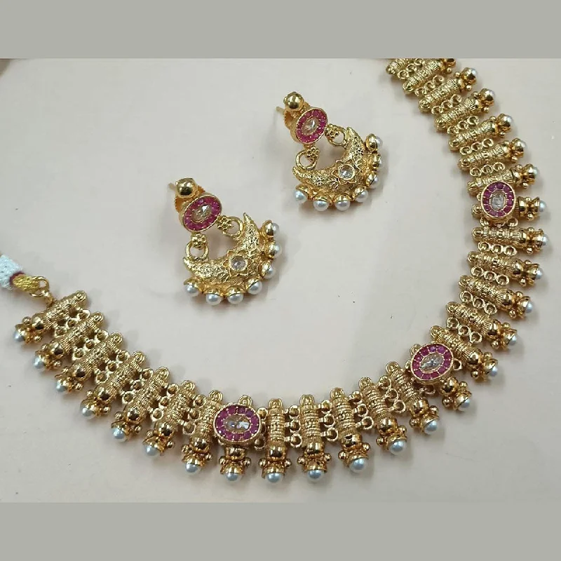 Romantic Crystal Necklaces-FS Collection Gold Plated Crystal Stone And Pearls Necklace Set